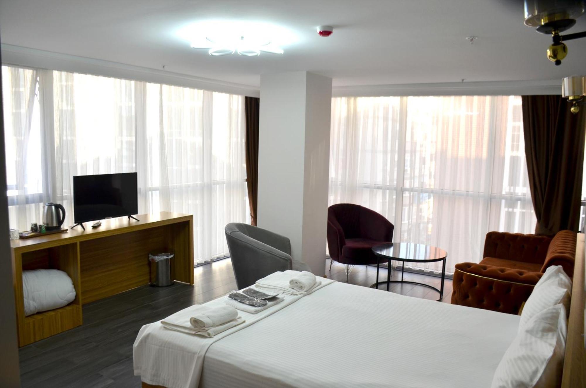 Waves Hotel Istanbul Exterior foto