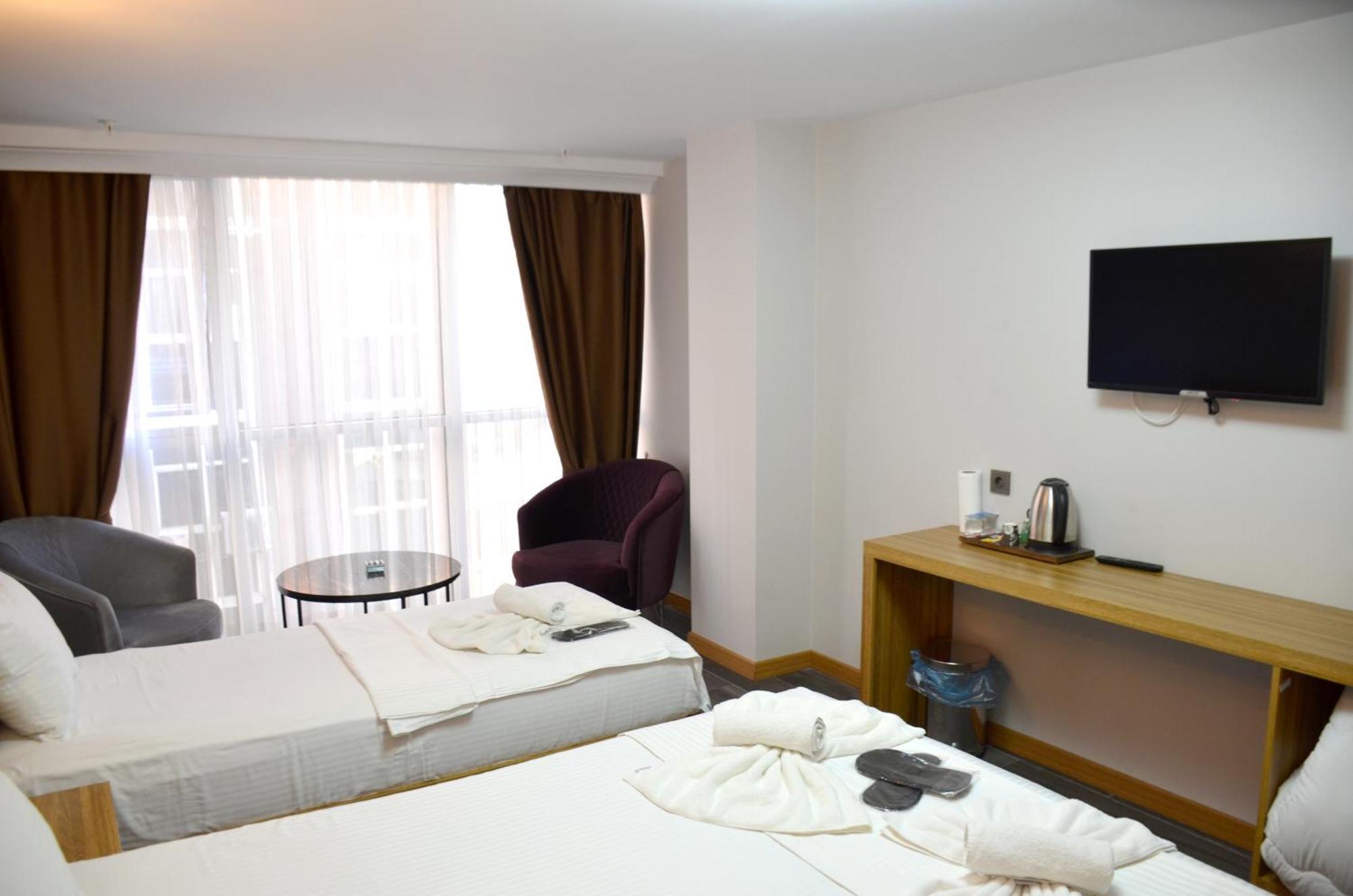 Waves Hotel Istanbul Exterior foto