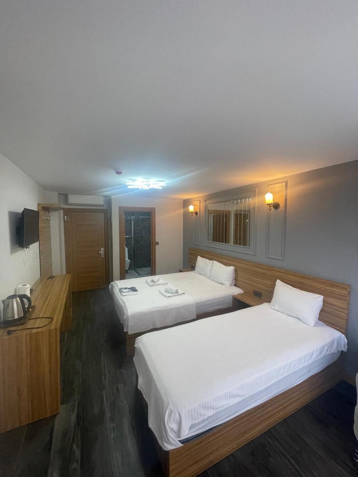 Waves Hotel Istanbul Exterior foto