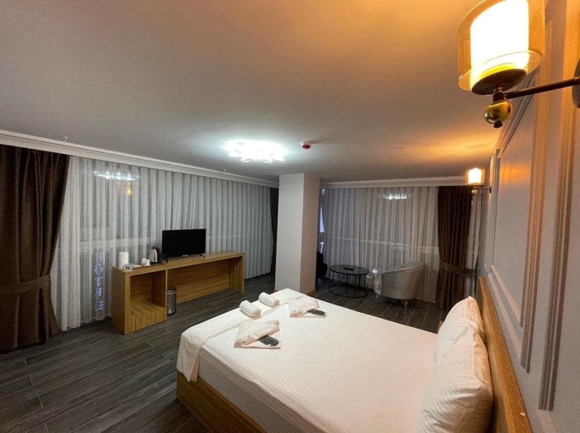 Waves Hotel Istanbul Exterior foto